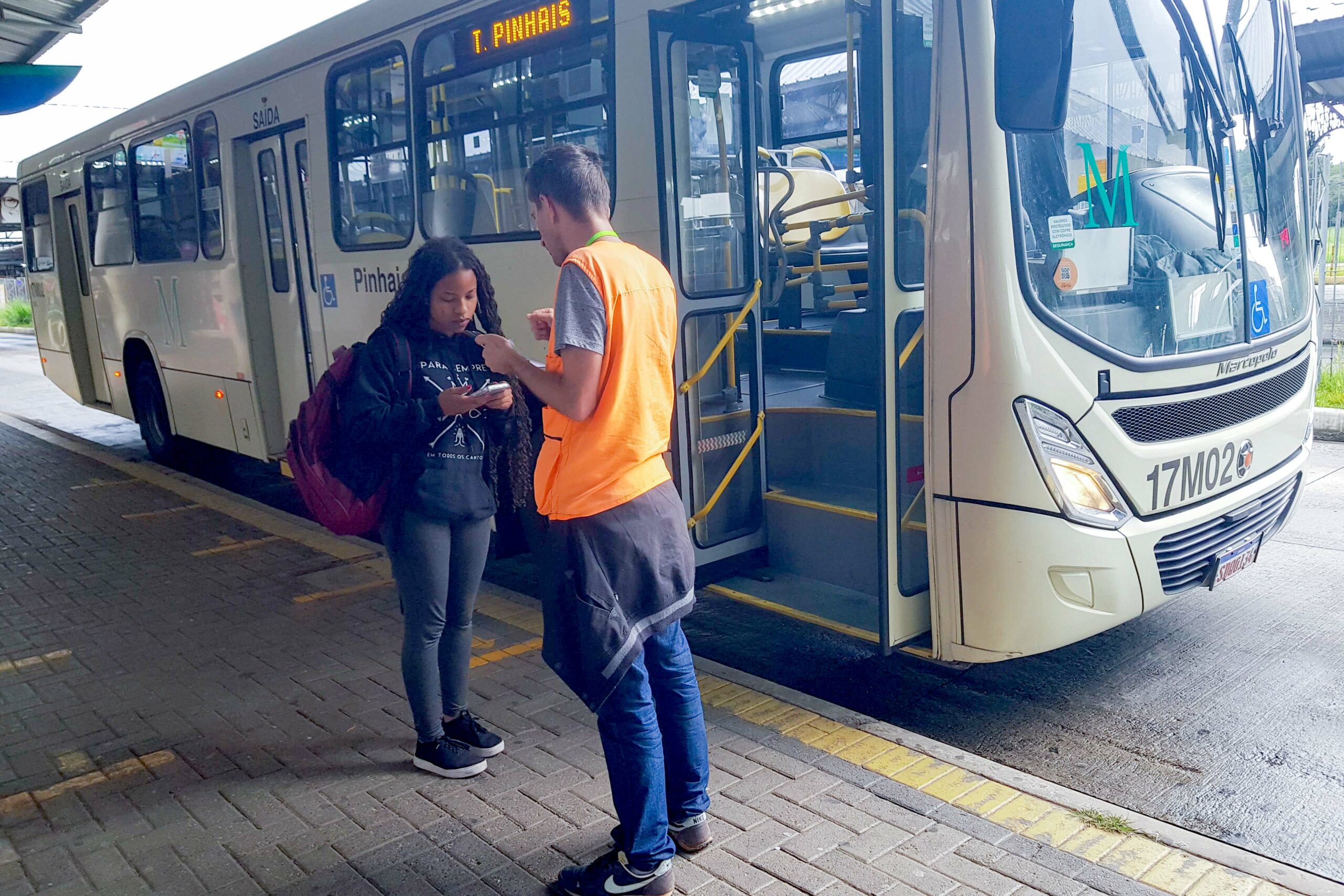 Qual a sua satisfação com o transporte metropolitano?